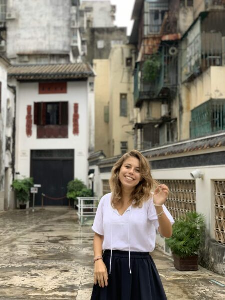 unique copywriter and content writer